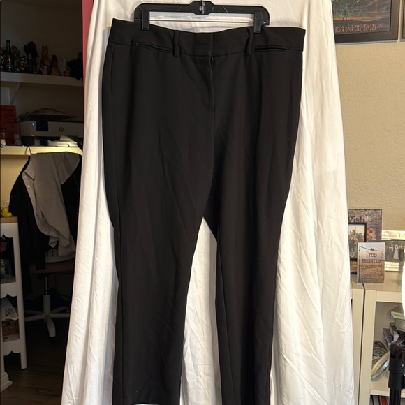 LOFT plus Black Straight Leg Pants Professional Office Wear - size 18 - Picture 2 of 13